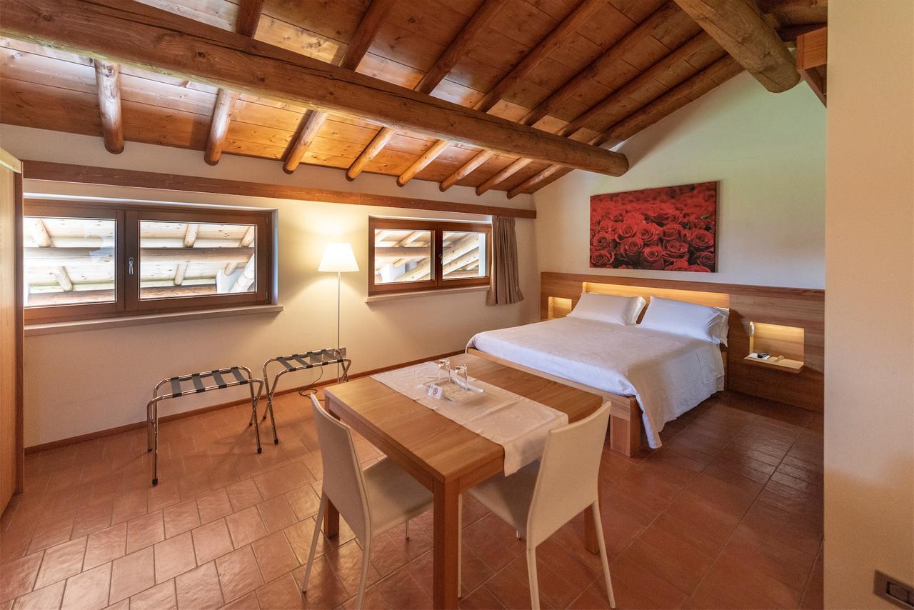 Agriturismo Ca' Giulietta Sommacampagna Exteriör bild